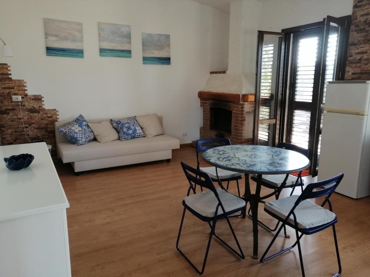 Appartamentino In Villa A 2 Passi Dal Mare Фонтане-Бьянке Экстерьер фото